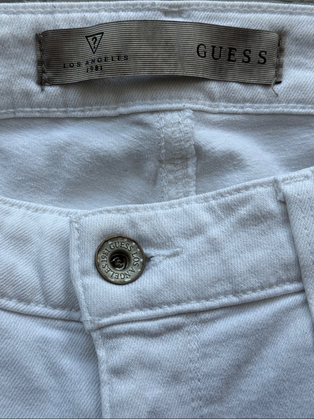 Guess White Denim Power Skinny Low Rise Jean Cotton/Spandex Blend 5 Pocket-27W - Picture 7 of 13